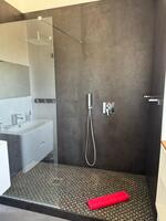 Bastide de la clare : 8 personnes proche mer 4 chambres, piscine, billard...